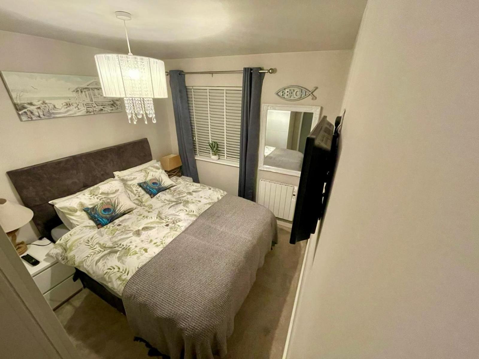 3 Bedroom Deganwy Sea View Beach House Ll31 Exterior foto
